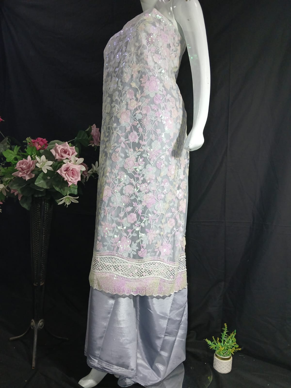 Embroidered Net Unstiched 3PC