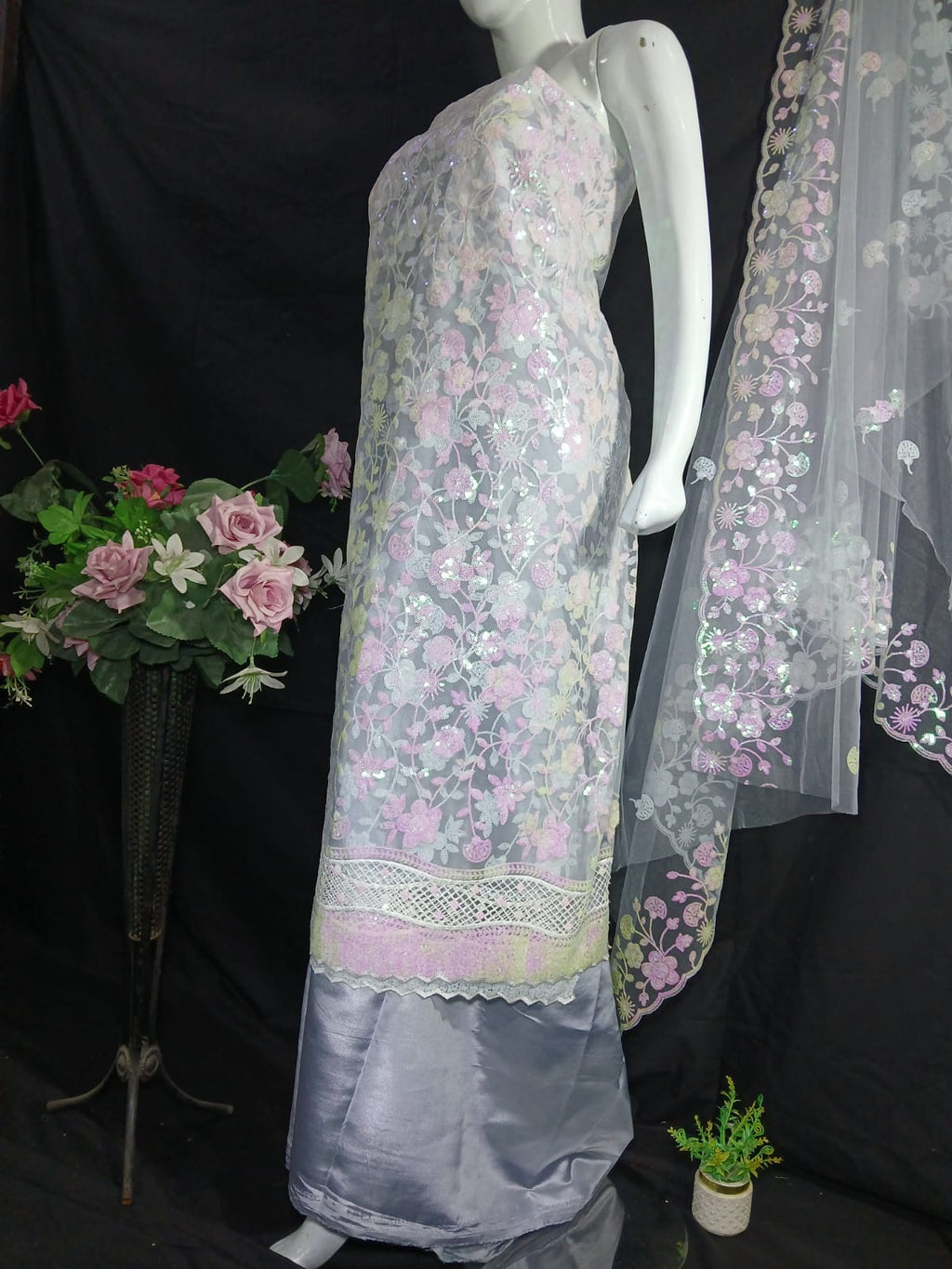 Embroidered Net Unstiched 3PC