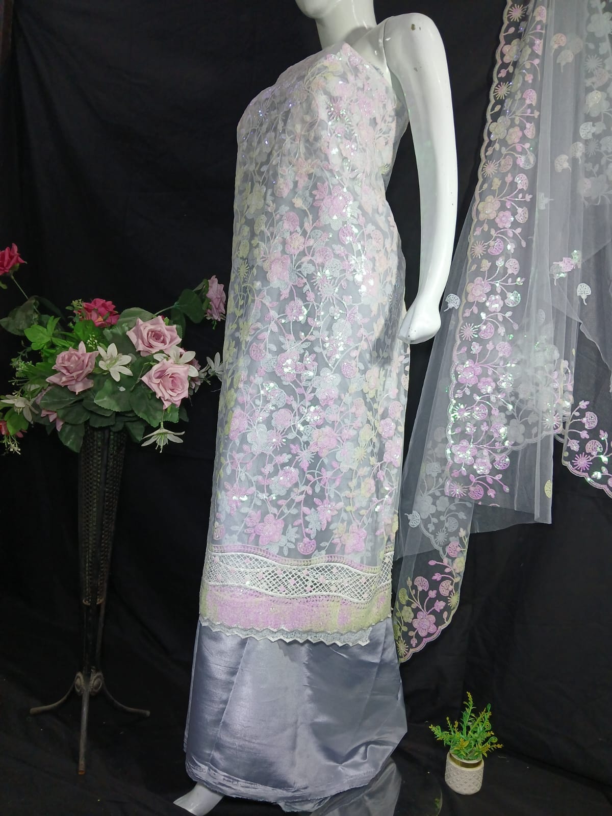 Embroidered Net Unstiched 3PC