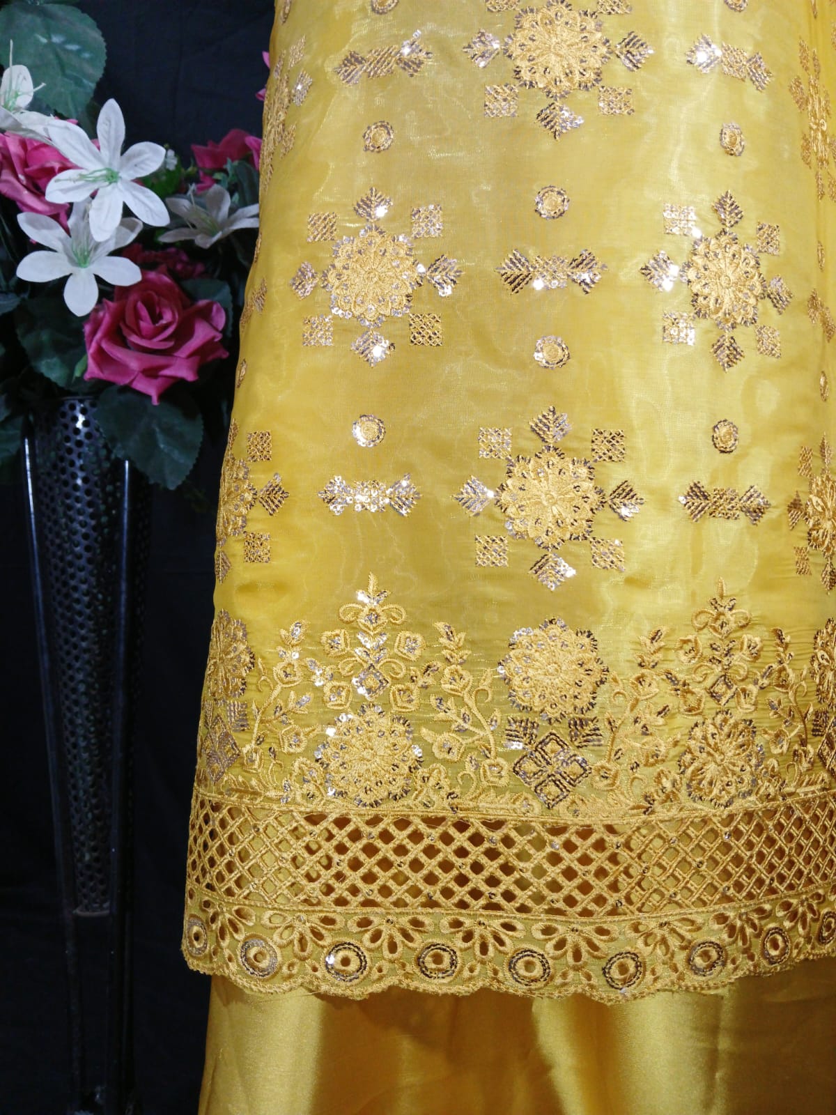 Embroidered Silk Unstiched 3PC